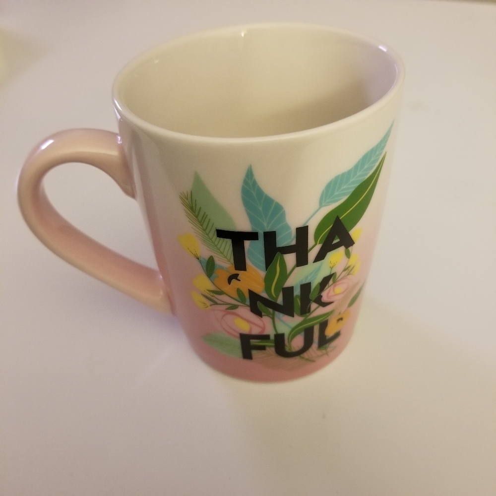 Starbucks 10oz Floral Thankful mug